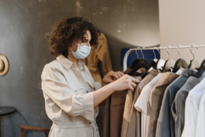 Study shows that consumers (still) love a face-to-face purchase